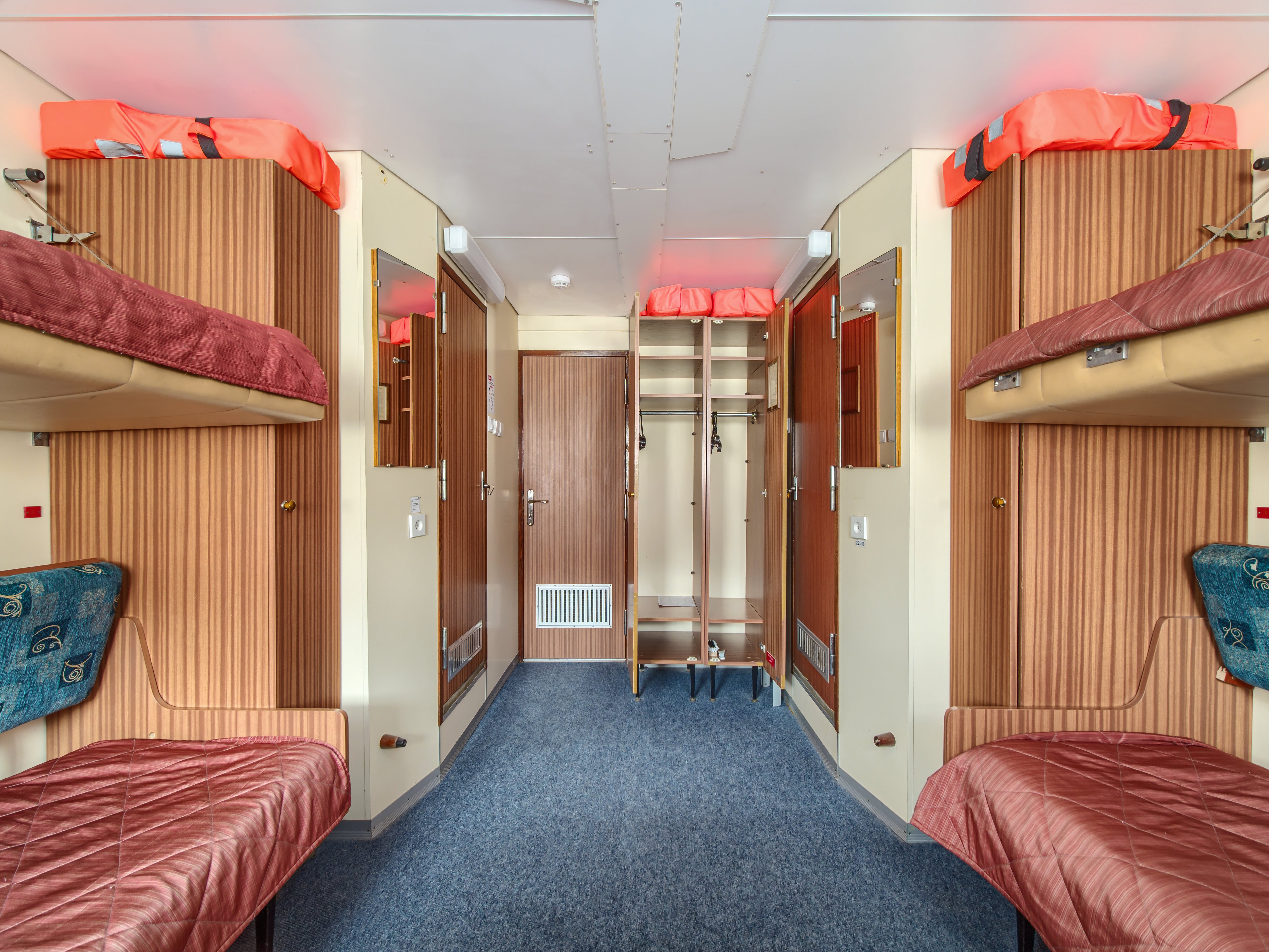 теплоход кучкин навигация 2024